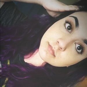 Meet your Posher, Freshta